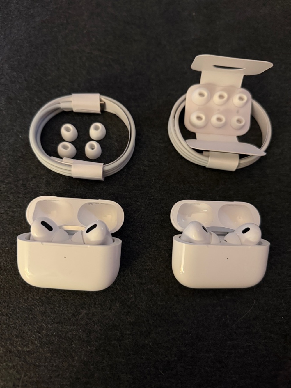 2 Pairs of Wireless earbuds